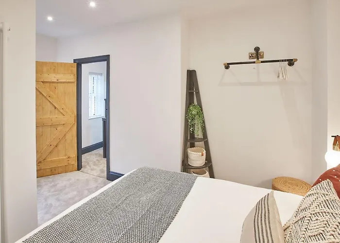 Tatil Evi Grumbles At Loggerhead Yard